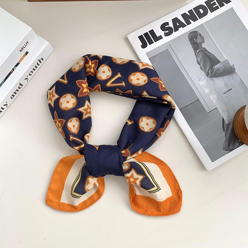 Bufandas de seda cuadrada alta sensación 2025 nueva moda decoración de algodón y lino pequeña bufandas de seda cuello bufandas de cuello