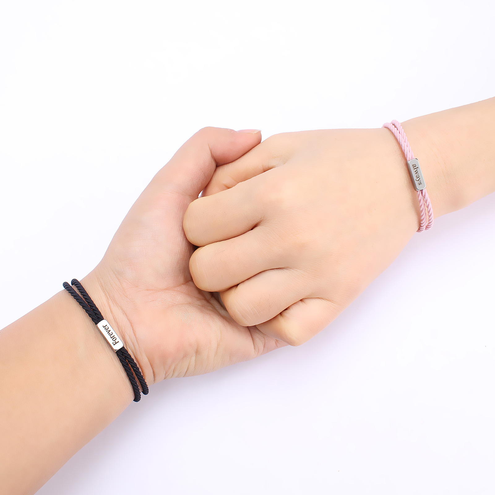 15g Weight Zinc Alloy Pendant Material Fashion Letter Heart Shape 304 Stainless Steel Alloy Rope Wholesale Bracelets