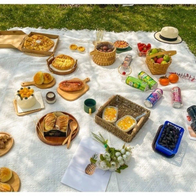ピクニックマット防湿マットins風屋外キャンプ白い毛布ビーチマットテントマットフランスの海辺で写真を撮る|undefined