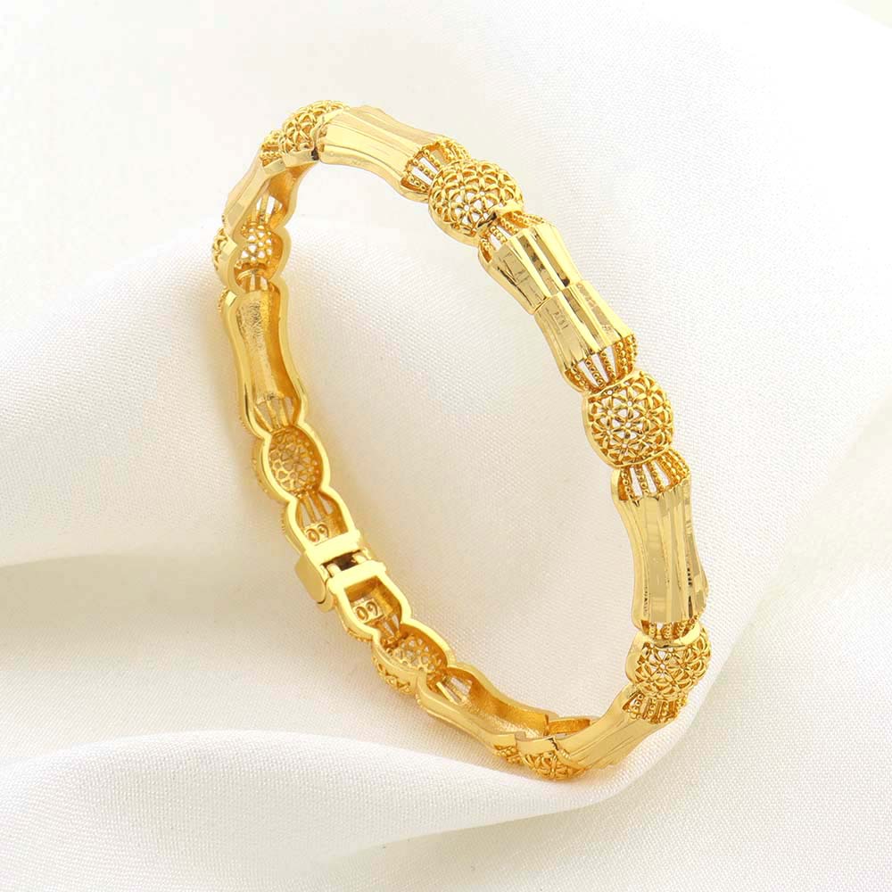 Round Pattern Copper Plating 18K Gold Ladies' Bracelet Temperament Entry Lux Hollow Small Waist Dubai Bridal Wedding Jewelry Wholesale