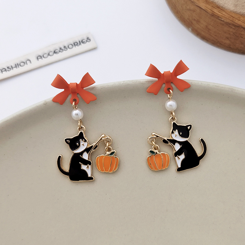 Metal Material Fashion Bow Knot Metal Stoving Varnish Women's Earrings 1 Pair