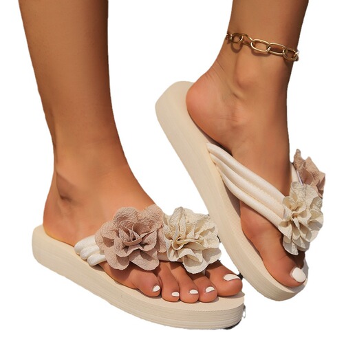 Personals Sandals 2025 Loafers with Thick Platform, Trendy Fashion with Butterfly, Water, Drilling, and Pearl Beach Slippers