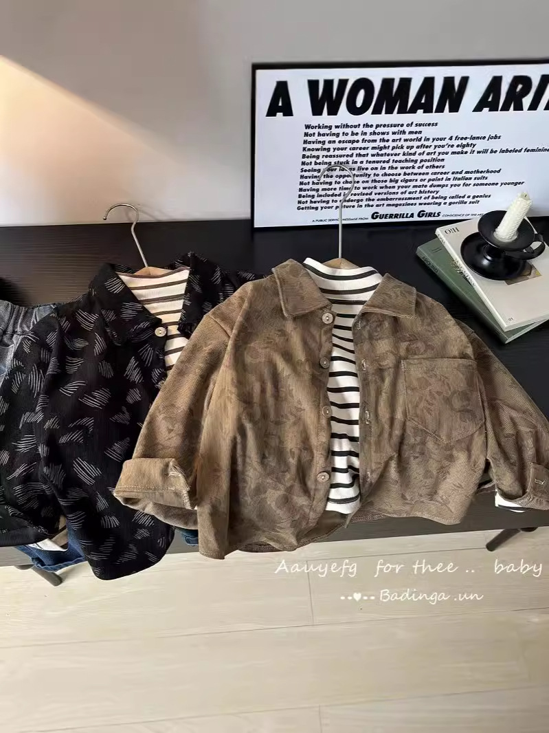 Nuevo tipo de abrigo, temperamento suelto, nuevos productos, camisas de hombres, camisas de niñas, camisas a rayas, camisas de mangas largas para niños