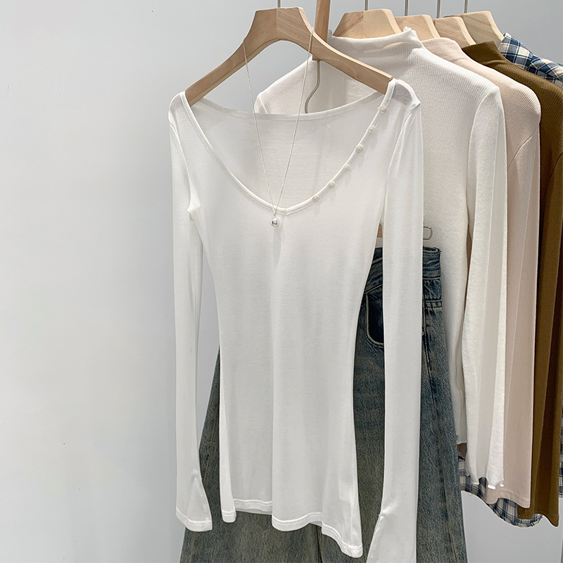 하얀색