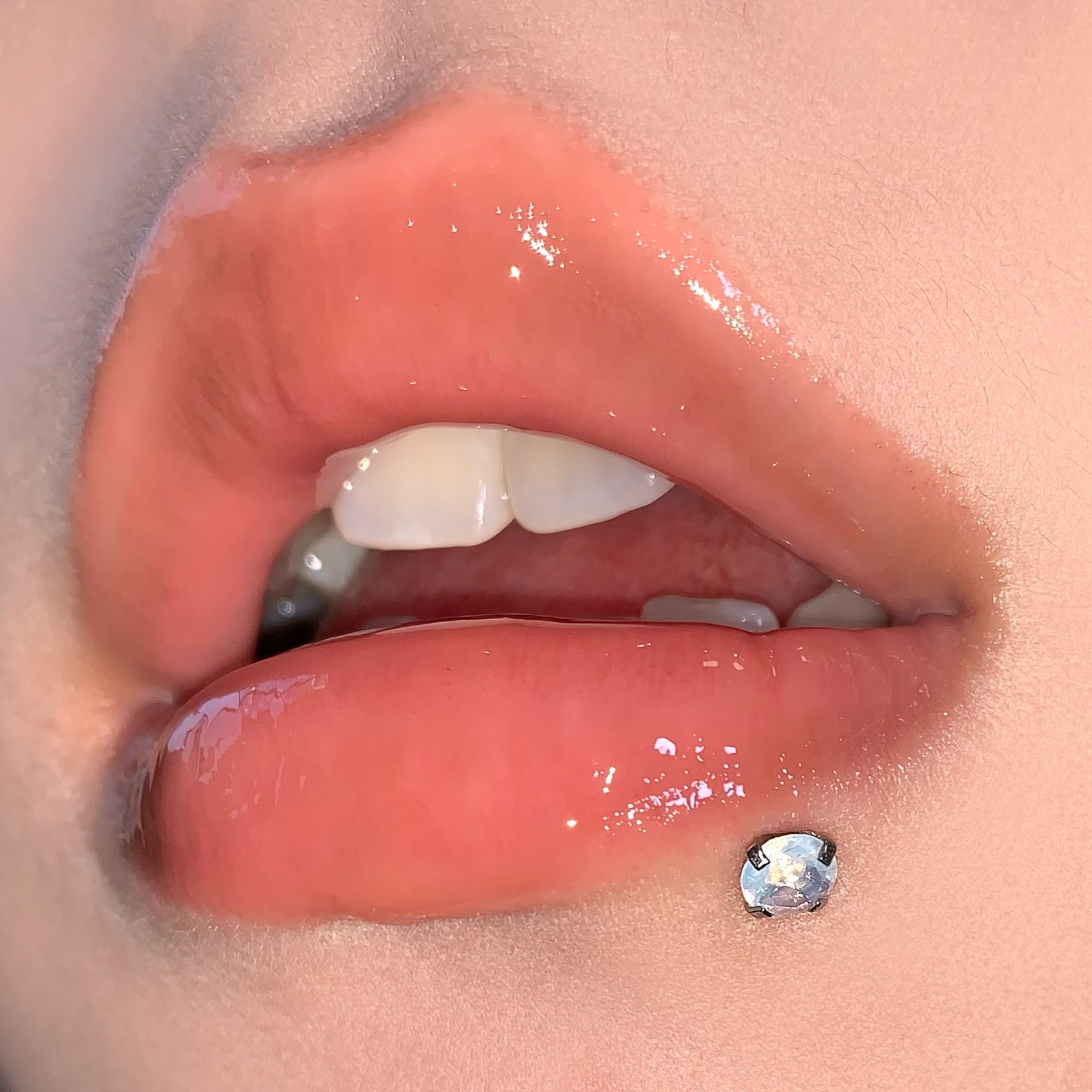 Flash Opal Lip Nail Steel Titanium Internal Thread Lip Piercing Jewelry Straight Barbell for Hot Girl Body Jewelry Wholesale detail image 11