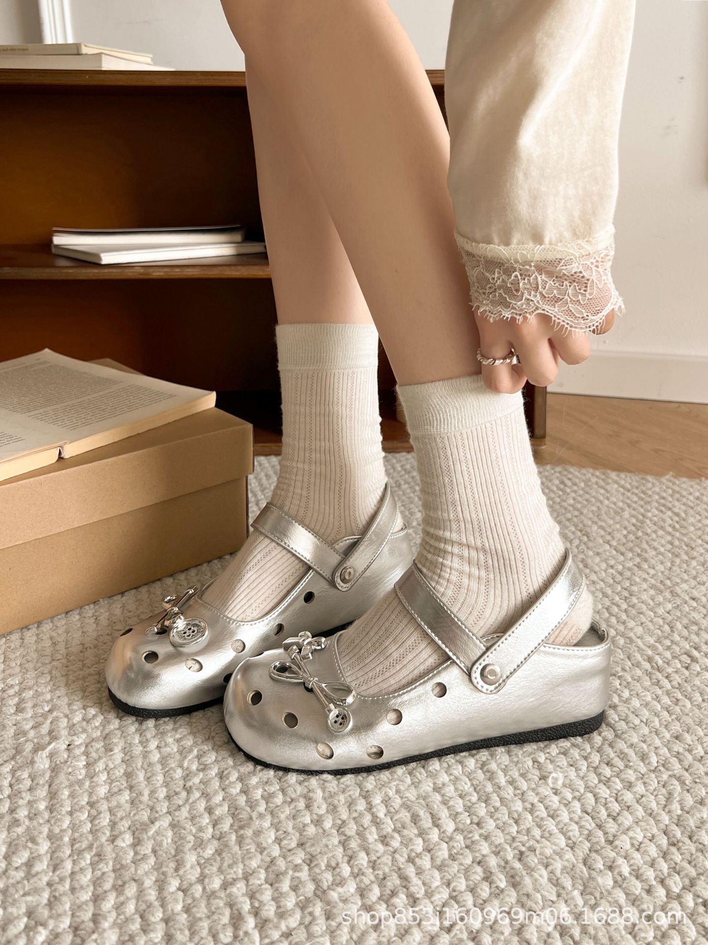 2025052722057357144919w2350h31