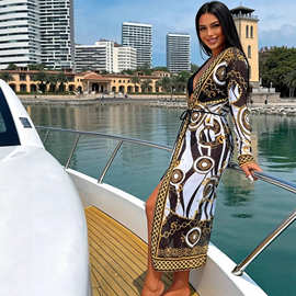 2026夏季新款跨境欧美印花长袖度假连衣裙比基尼长袍式沙滩罩衫