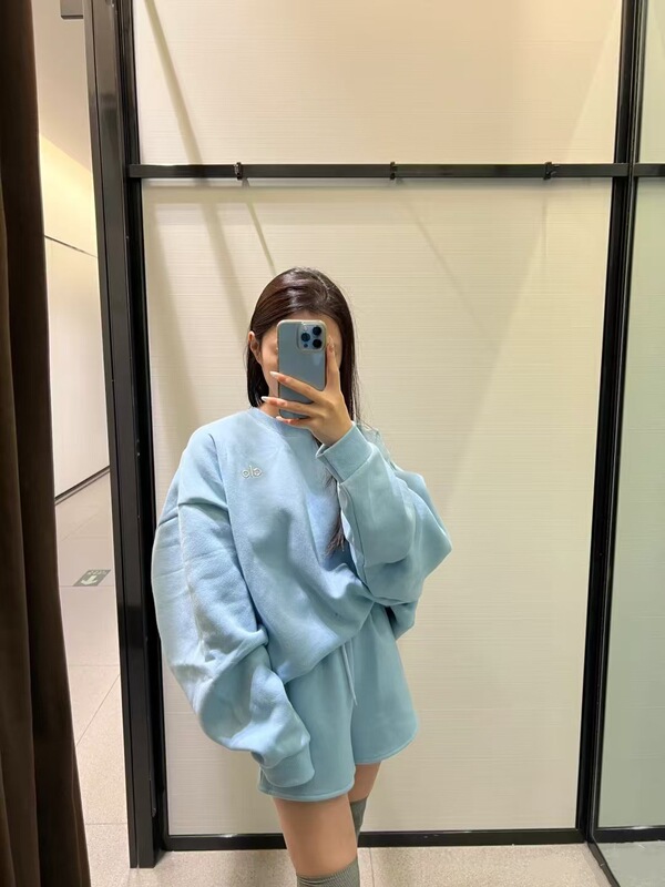 现货2025春秋新款Alo轻薄抓绒休闲运动圆领长袖卫衣纯色简约百搭|undefined