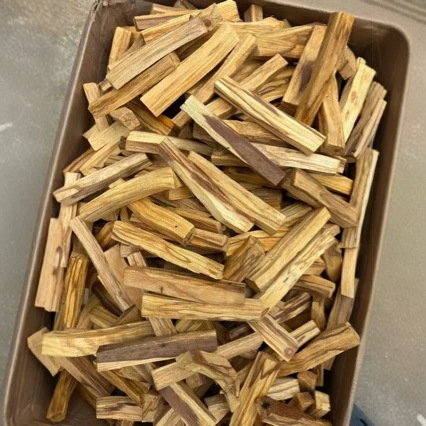 Peruvian Sacred Wood Incense Sticks High Oil Content Cleansing Crystal Candles Wholesale from Manufacturer Palo Santo Individually Packaged in Bags