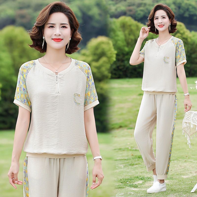 Middle-Aged Mom's Summer Sportswear Set, Short-Sleeved Sweatshirt, Middle-Aged and Elderly Women's Summer Fashionable Casual Two-Piece Set