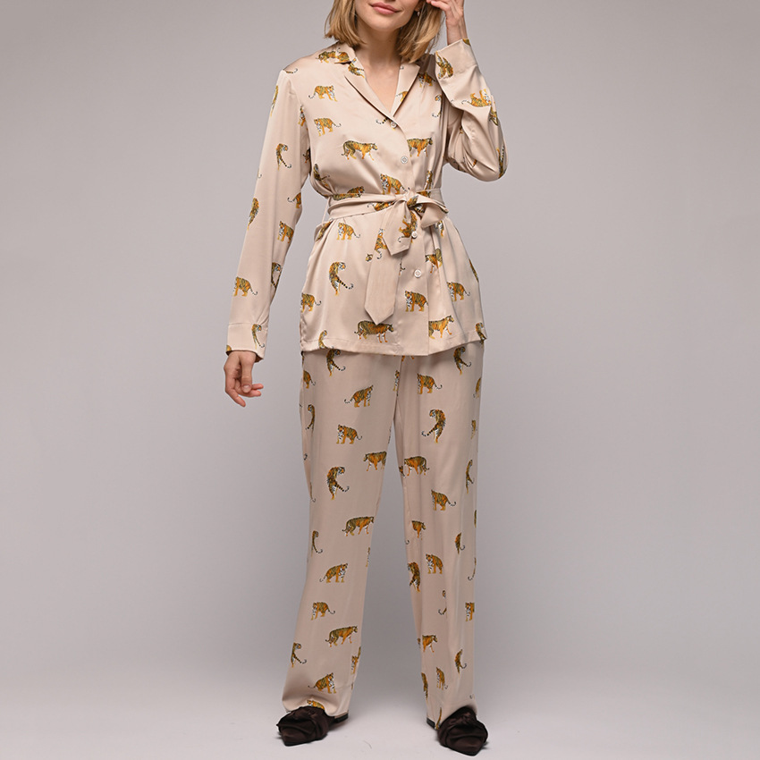 printed loose faux silk pajamas set NSMSY124451