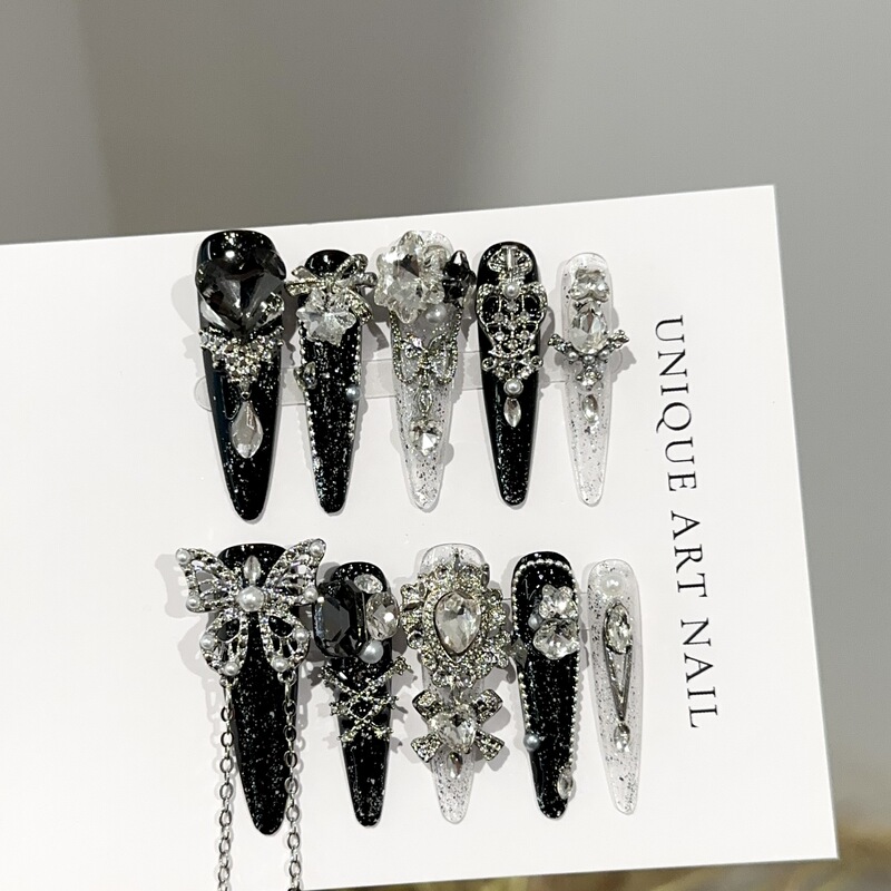 Handmade high-end black long-length nail tips, European and American style, heavy-duty butterfly design with full rhinestones and pearls, fake nail patches Handmade high-end black long-length nail tips, European and American style, heavy-duty butterfly design with full rhinestones and pearls, fake nail patches
