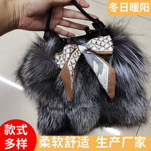 ����ëˮͰ�����ﶬ���¿��M�ڰ�������б��μ���S�Ҷ��к��s