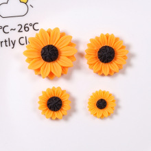 厂家现货树脂太阳花向日葵 diy手工材料奶油胶滴胶手机壳装饰配件