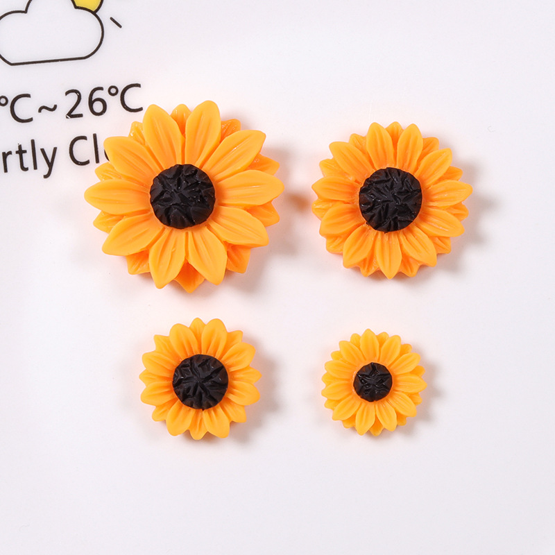 厂家现货树脂太阳花向日葵 diy手工材料奶油胶滴胶手机壳装饰配件