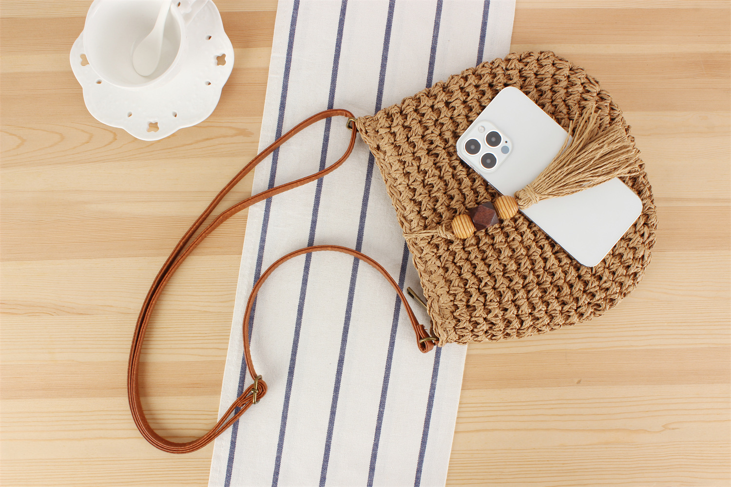 Semicircle Shape Small Size Women's Small Straw Solid Color Vintage Style Classic Style Zipper Straw Bag