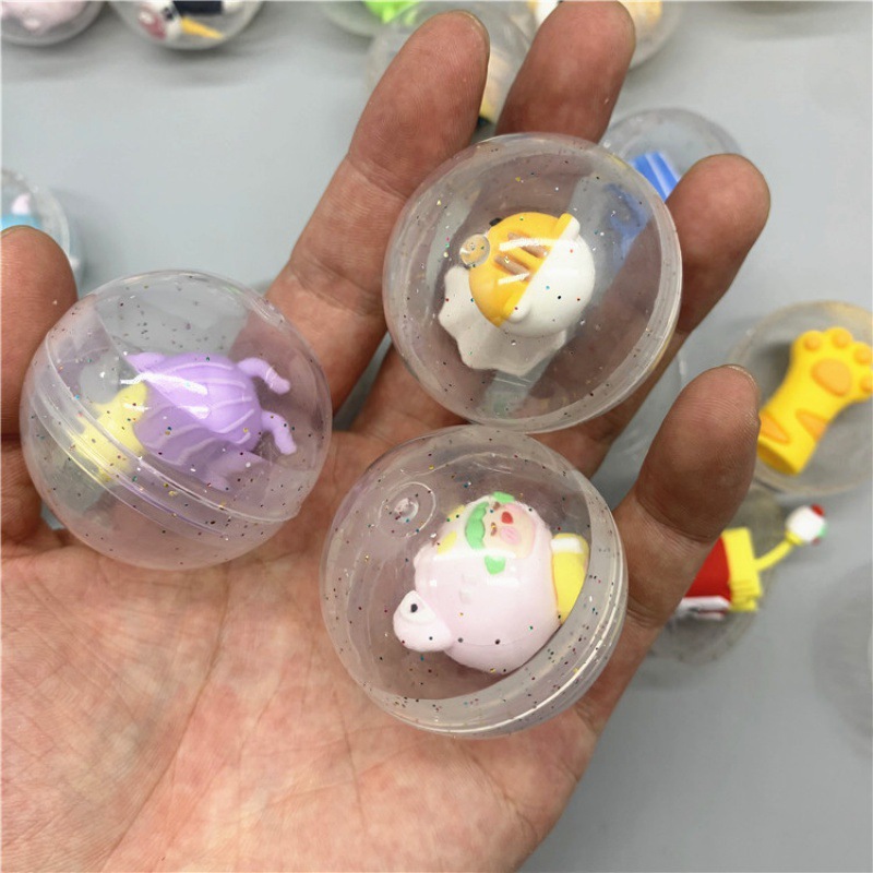 2022新款  32*45mm 透明扭蛋混装公仔趣味儿童玩具扭蛋机礼品球