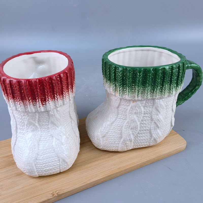 Net Red Creative Botas Taza de café de cerámica Suéter de Navidad Superficie Personalidad Zapatos Forma Jugo Bebida Taza de cerveza