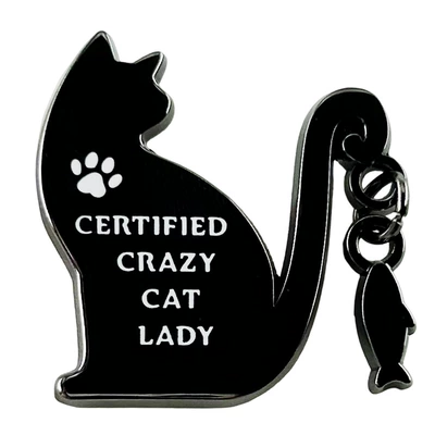 Cartoon-Style Enamel Pin with Yaxa sancaqları - a05-09-e03