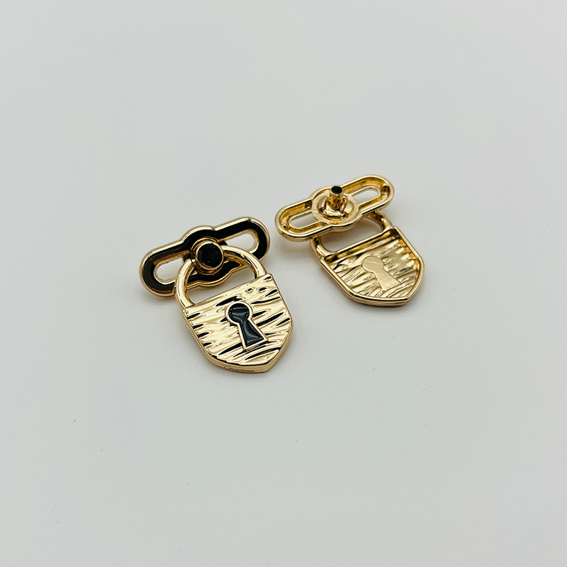 金属纽扣9393993.jpg