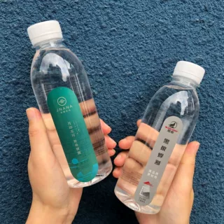 矿泉水定制 定制水 瓶装水订制logo小瓶装330ml企业活动工厂直销