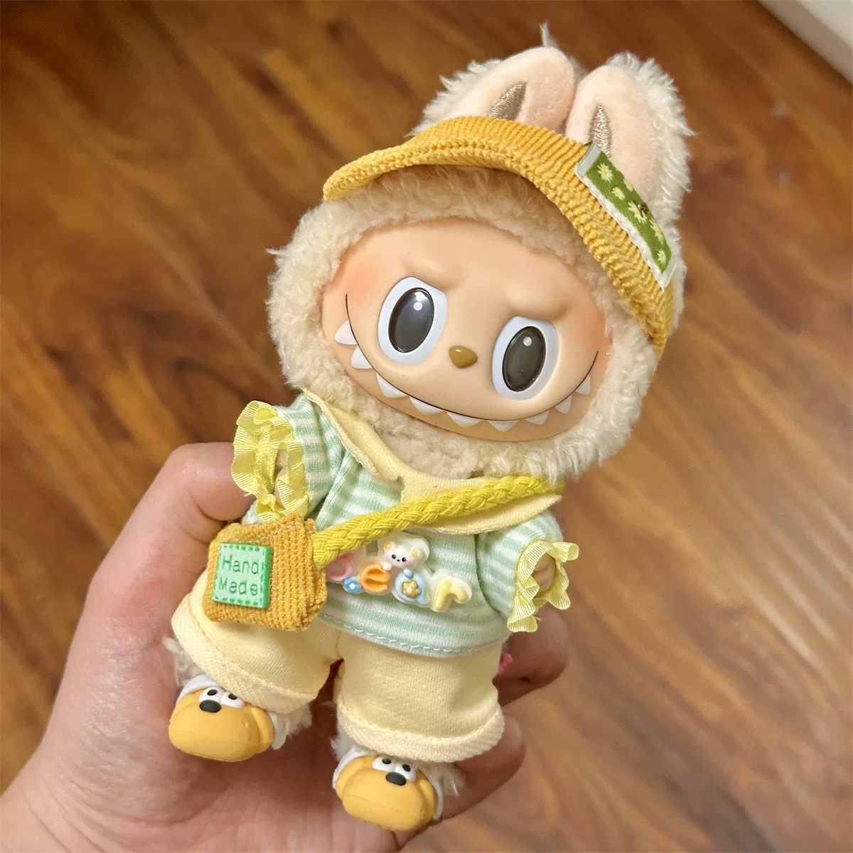 Летнее издание 17cm года. Комплект одежды для кукол Labubu. Комплект одежды для виниловых кукол первого и второго поколения.