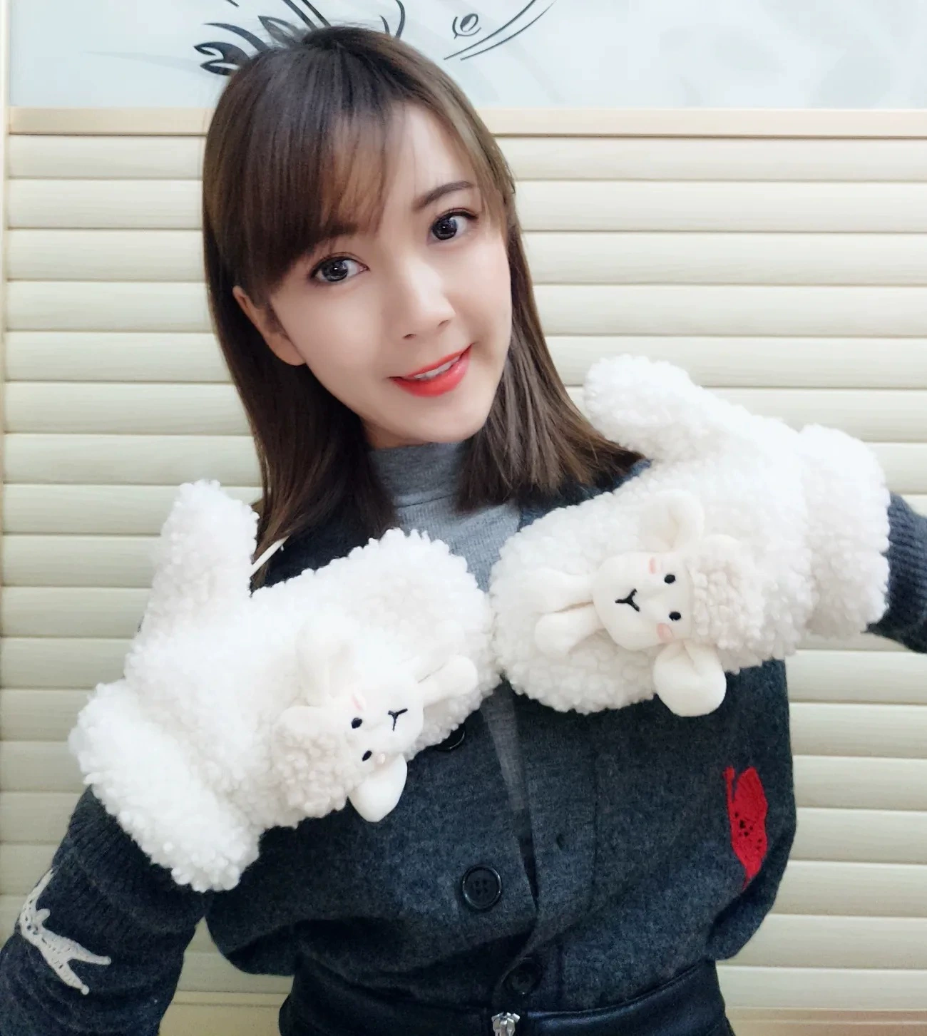 Brand keep warm winter cute gloves