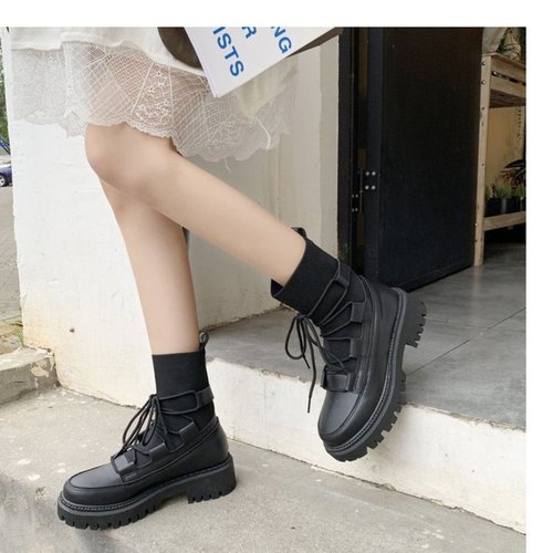 English-style Martin boots for women, autumn Korean version casual thick-soled black two-tone leather college-style single shoes