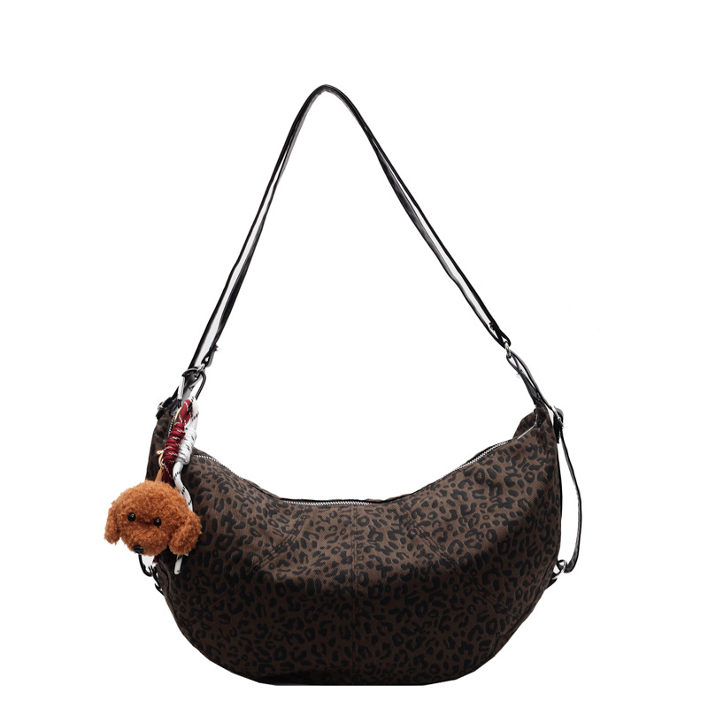 2024 primavera y verano nuevo estilo cera de aceite piel suave bolsa de bola de masa pequeña bolsa de mensajero de un solo hombro casual de gran capacidad al por mayor