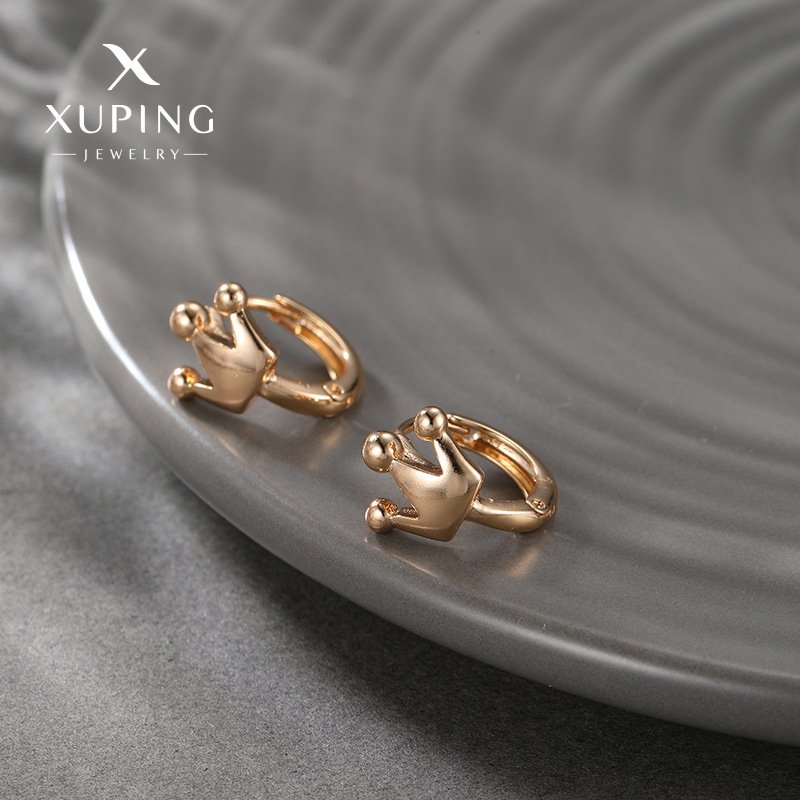 Joyería Xuping brillante dorado pendientes de corona de estilo coreano simple pendientes de nicho de alta calidad pendientes de temperamento