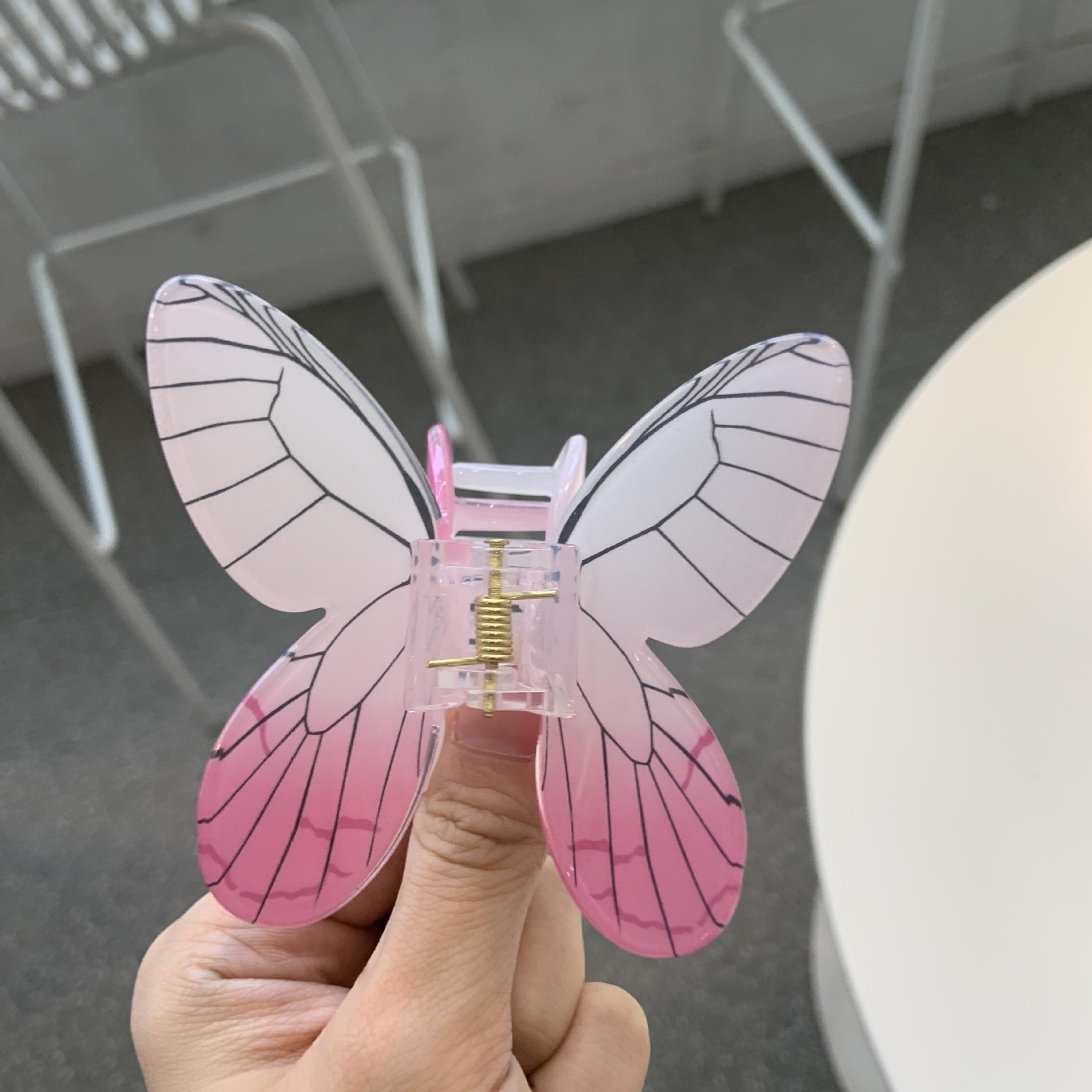 65g Weight Hair Claws Hair Accessories Type 1 Piece Quantity Casual, Daily Occasion Acrylic Material Butterfly Pattern All Seasons Season Women's Gender Cute, Retro Style Cute Retro Women's Butterfly Arylic Hair Claws 8