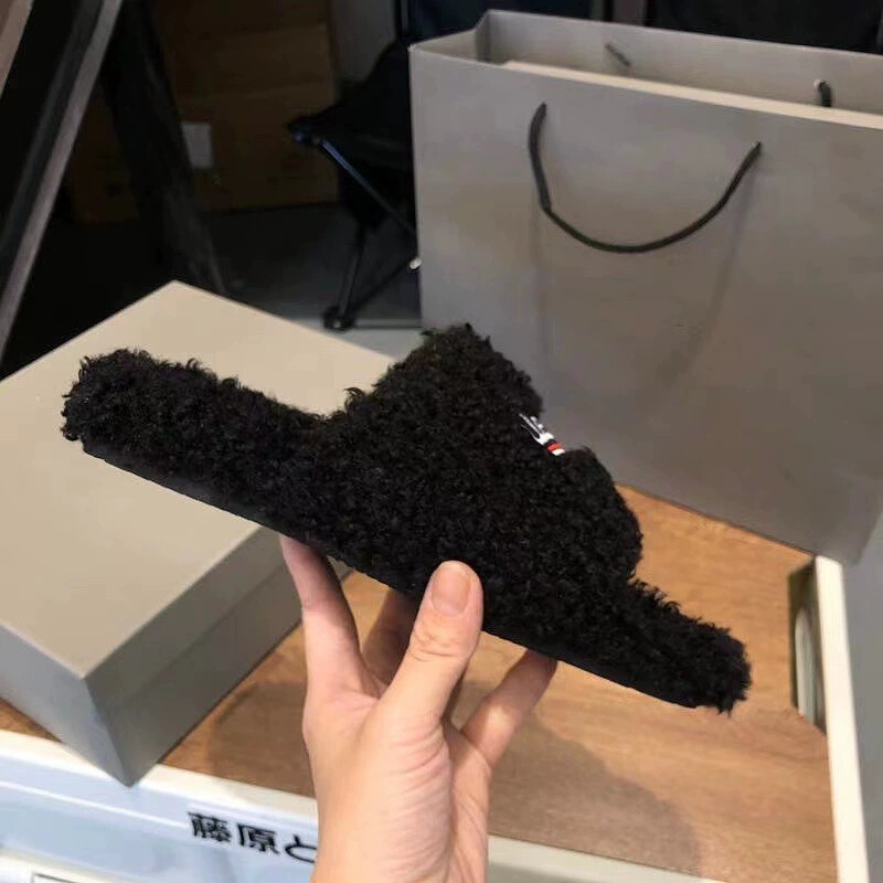 Paris Fur Slippers for Women, High-Bottom Letter Embroidered Thick-Soled Slippers, Lambswool Flats Slippers for Women