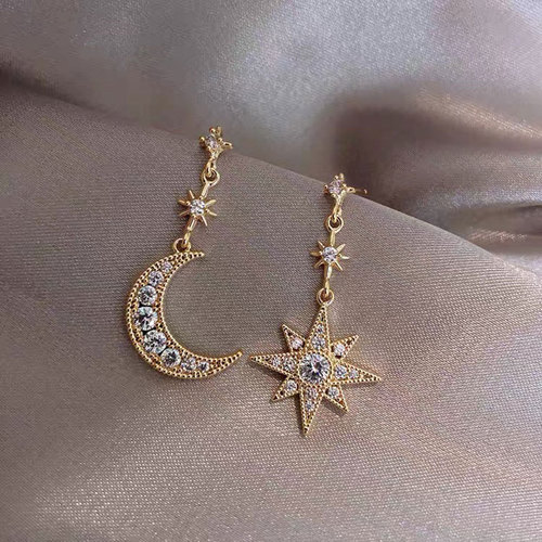 Korean version S925 silver needle asymmetric star crescent moon earrings internet celebrity slimming goddess style earrings sparkling earrings wholesale
