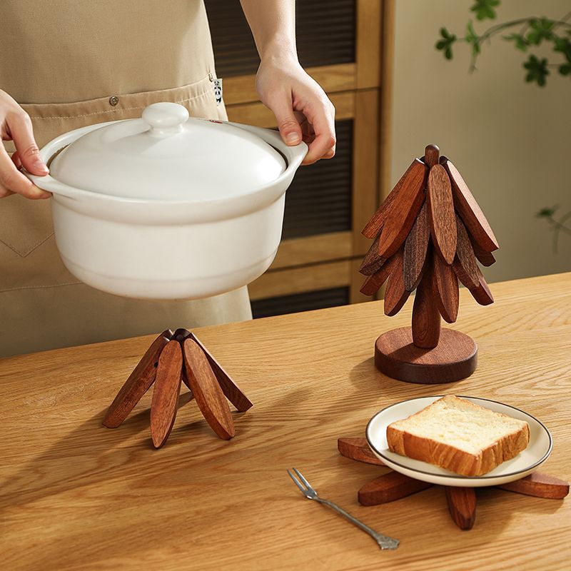 Alta sensación de árbol de Navidad un árbol aislante térmico almohadilla de madera sólida mesa de comedor creativa pequeña taza de árbol a prueba de quemaduras almohadilla de platos de cocina