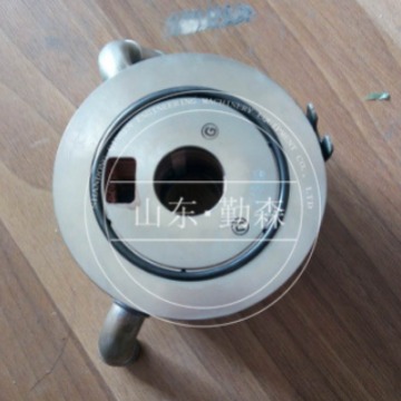 装载机配件  型号齐全  发动机配件  机油滤芯座   4TNV98