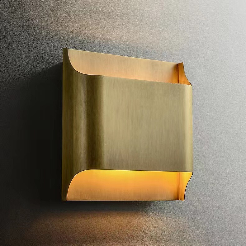 Light luxury post-modern designer creative simple copper wall lamp living room wall bedroom bedside stairs brass wall lamp Light luxury post-modern designer creative simple copper wall lamp living room wall bedroom bedside stairs brass wall lamp