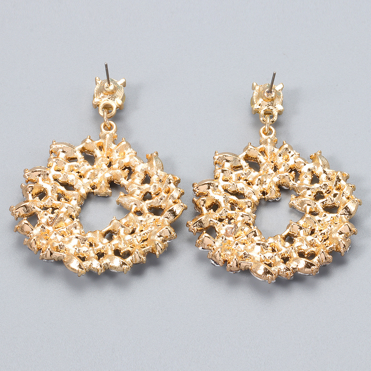 Boucles D&#39;oreilles En Diamant En Forme De Flocon De Neige display picture 4