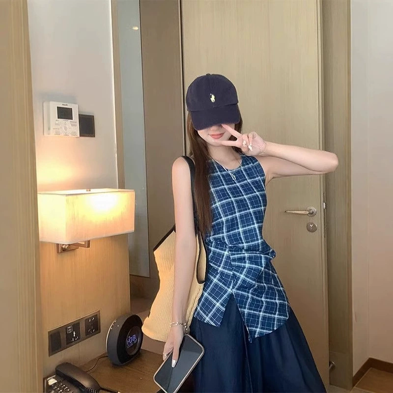 Женский жилет в клетку французского синего цвета, нерегулярной формы, лето 2025, новый дизайн, нишевый, без рукавов