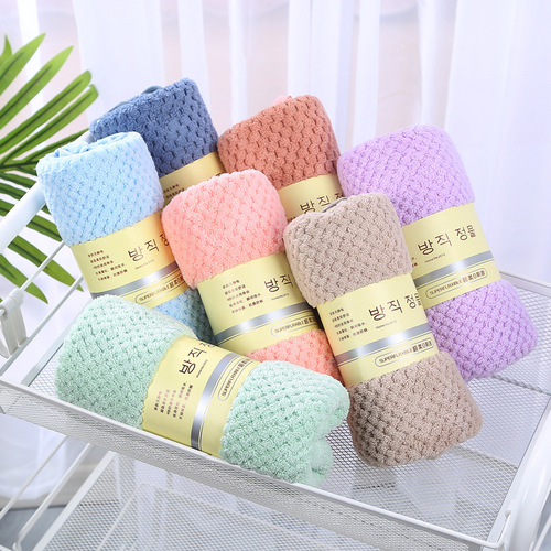 New pineapple plaid coral velvet soft towel, non-shedding face towel, face towel, water-absorbent and breathable face towel