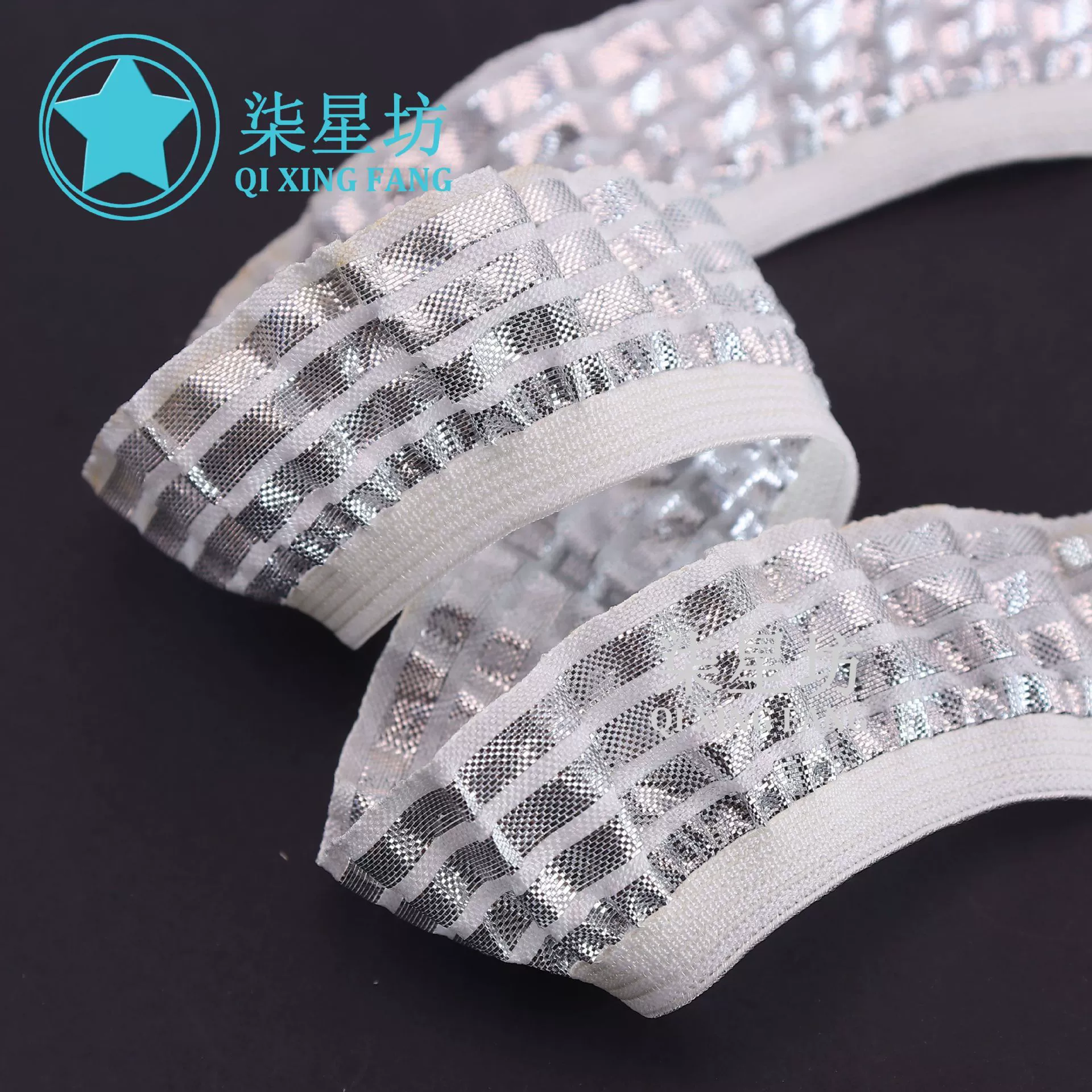 Фабрика Источник товаров Оптовая продажа 2.5CM Серебряная шелковая грибная складка кружева эластичная игрушка одежда кукла DIY вспомогательный ремень