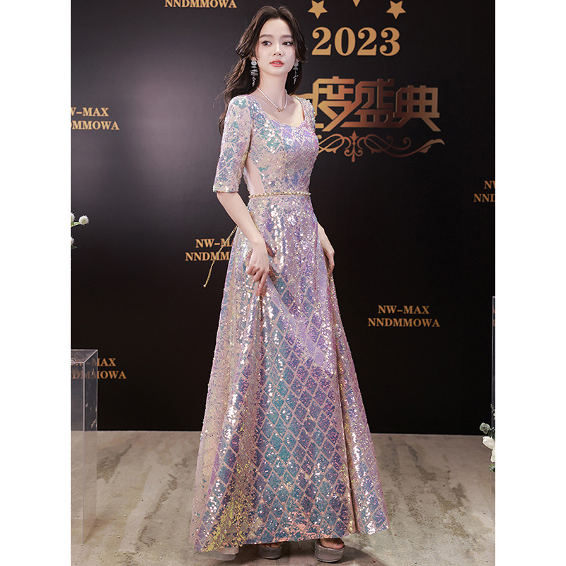 Vestido de noche elegante y con estilo para mujer, nuevo modelo 2025, vestido de lentejuelas chic y lujoso para eventos sociales, diseño exclusivo con un toque internacional.