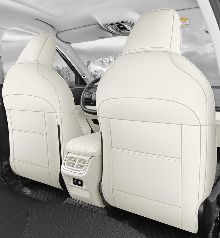 Specifically designed for the 2026 Haval H6L, these all-season, full-coverage car seat covers are made of breathable leather