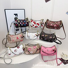 �ܼҙ����¿�朗l���W������Ů���QbagsС����朗l�μ��б��