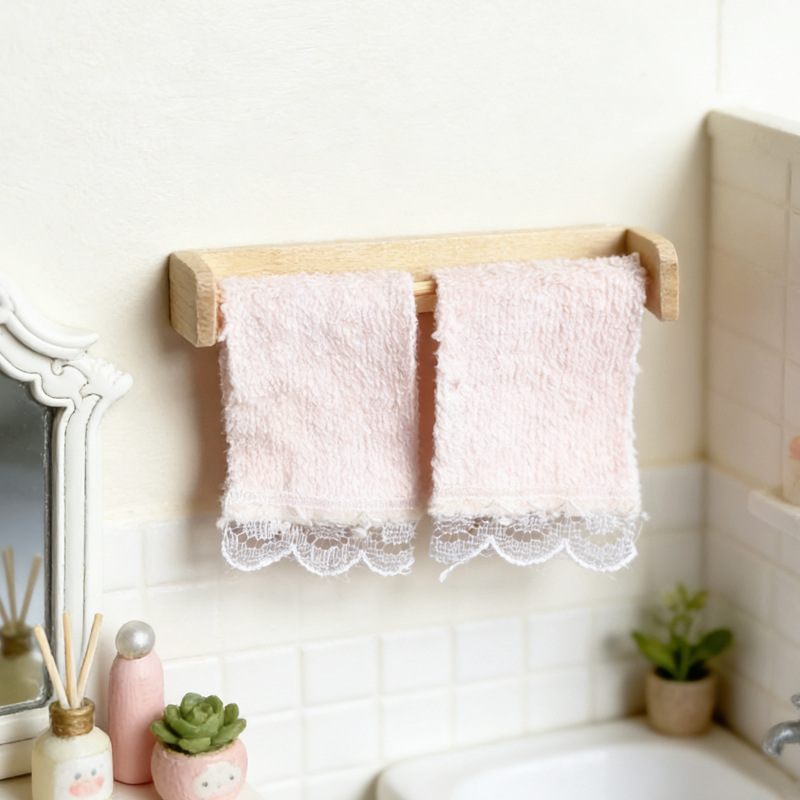 1:12 Doll House Miniature Mini Bathroom Model Scene 0B11 Decorative Pink Towel Rack Towel Rack