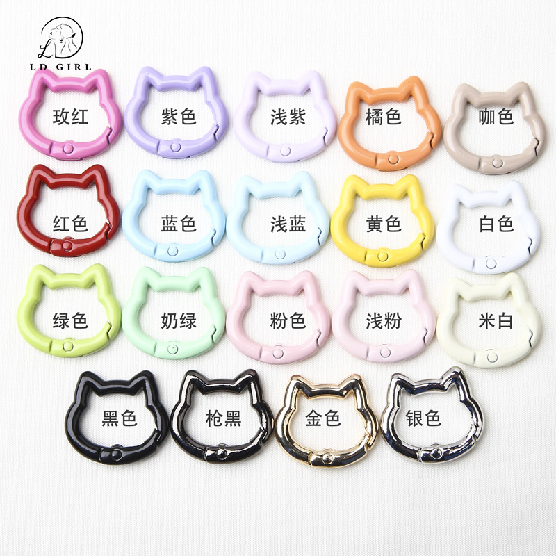 Colorful painted cat head spring buckle keychain DIY hanging spray cat head spring coil buckle accessories alloy connection ring 4