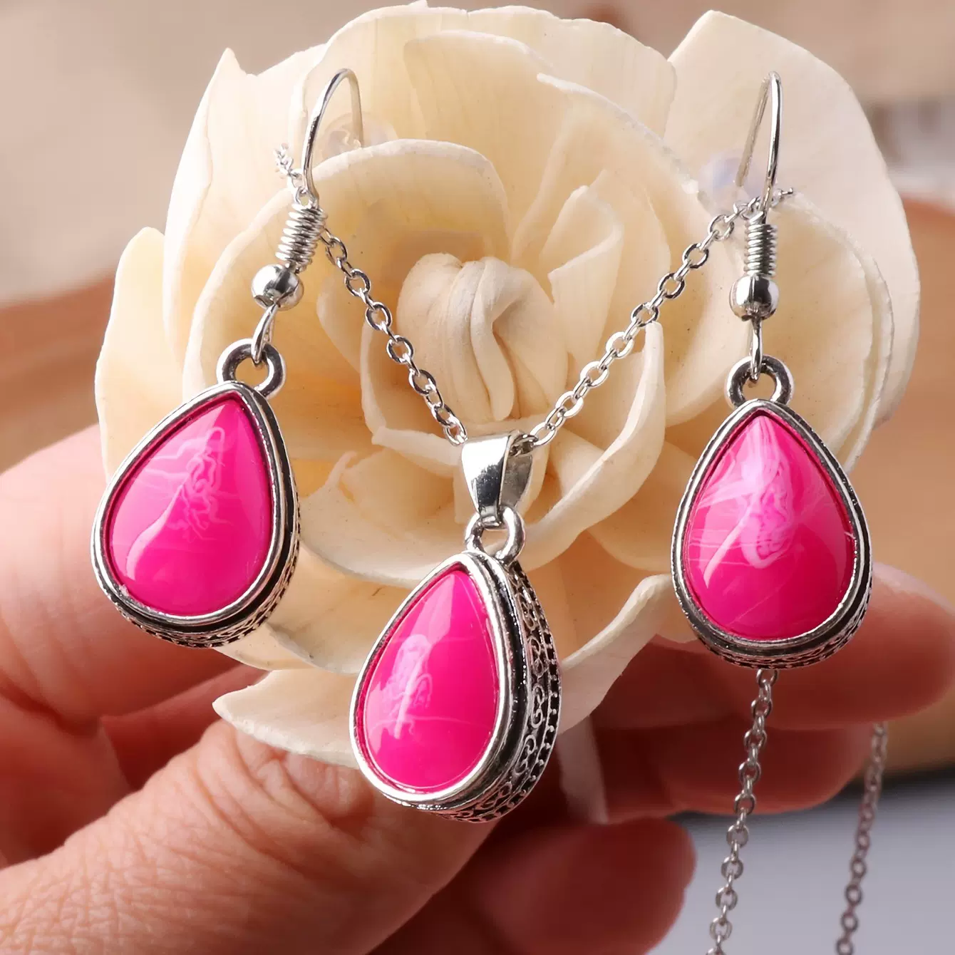 欧美时尚水滴形粉色宝石项链耳环套装 气质百搭首饰两件套