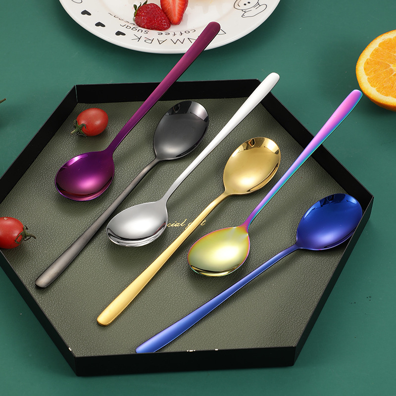 Fábrica 304 cuchara coreana cuchara de mango largo de acero inoxidable hogar creativo cuchara de arroz ins estilo cuchara de metal al por mayor