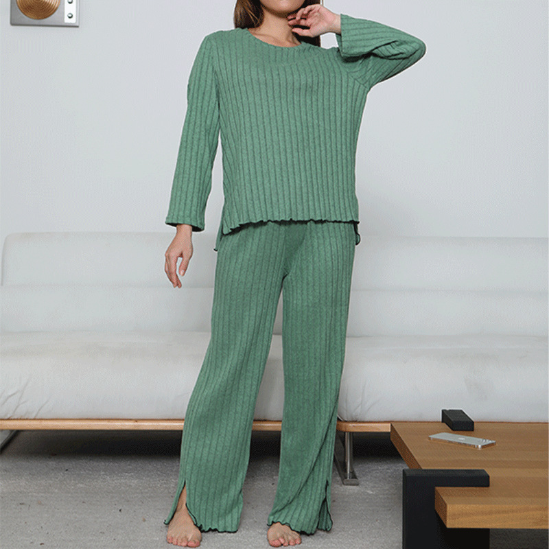 Autumn and winter pajama set, solid color ribbed long-sleeve top paired with loose long pants, comfortable two-piece home wear Autumn and winter pajama set, solid color ribbed long-sleeve top paired with loose long pants, comfortable two-piece home wear
