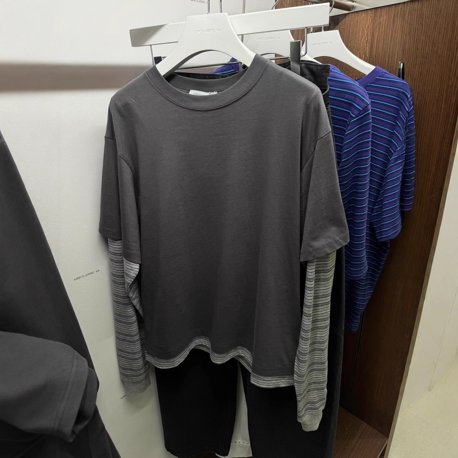 South Korea's Dongdaemun Lowclassic Long-Sleeved Fake Two-Piece Long-Sleeved Splicing Stripesd Round Neck Versatile Sweatshirt Women's Top