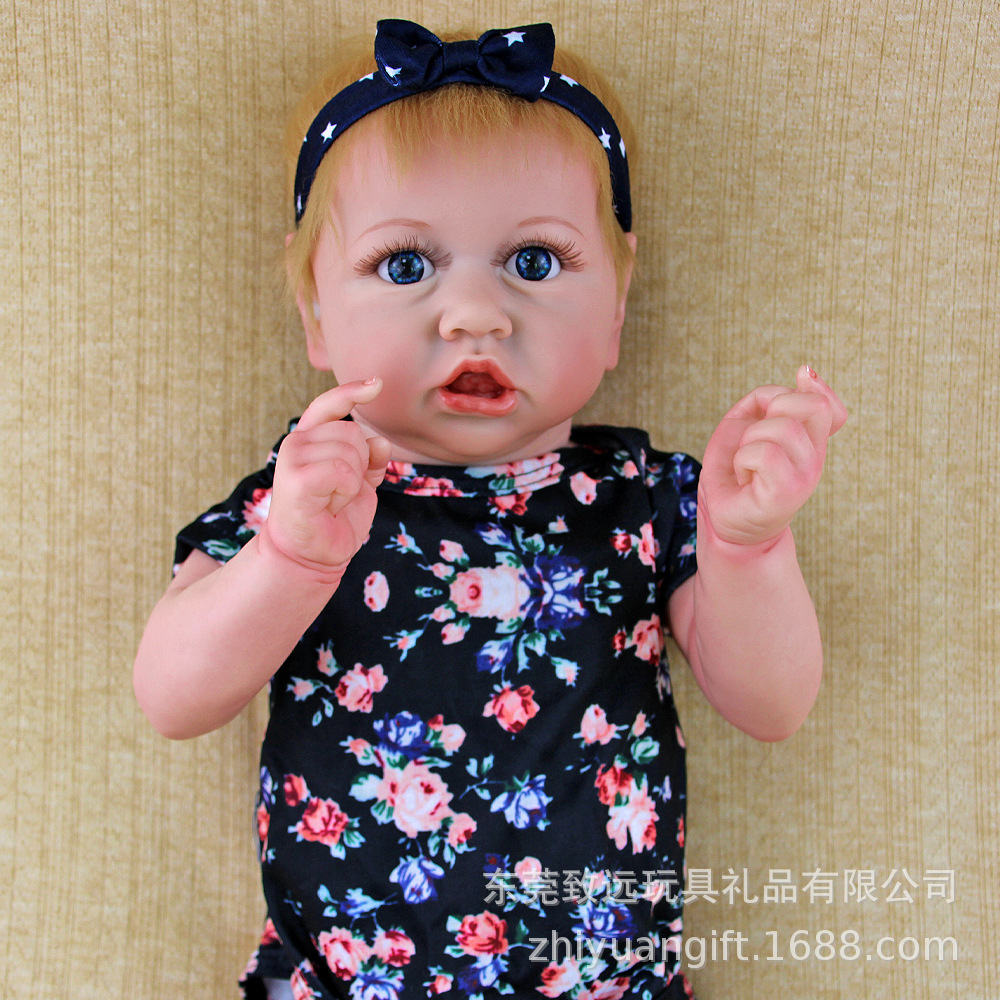 Ia suave pesado comercio electrónico bebé 22 pulgadas venta al por mayor muñecas juveniles calientes juguetes de goma de acero muñecas rubias